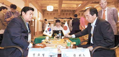 日韩议员时隔11年恢复围棋交流日本前首相出席