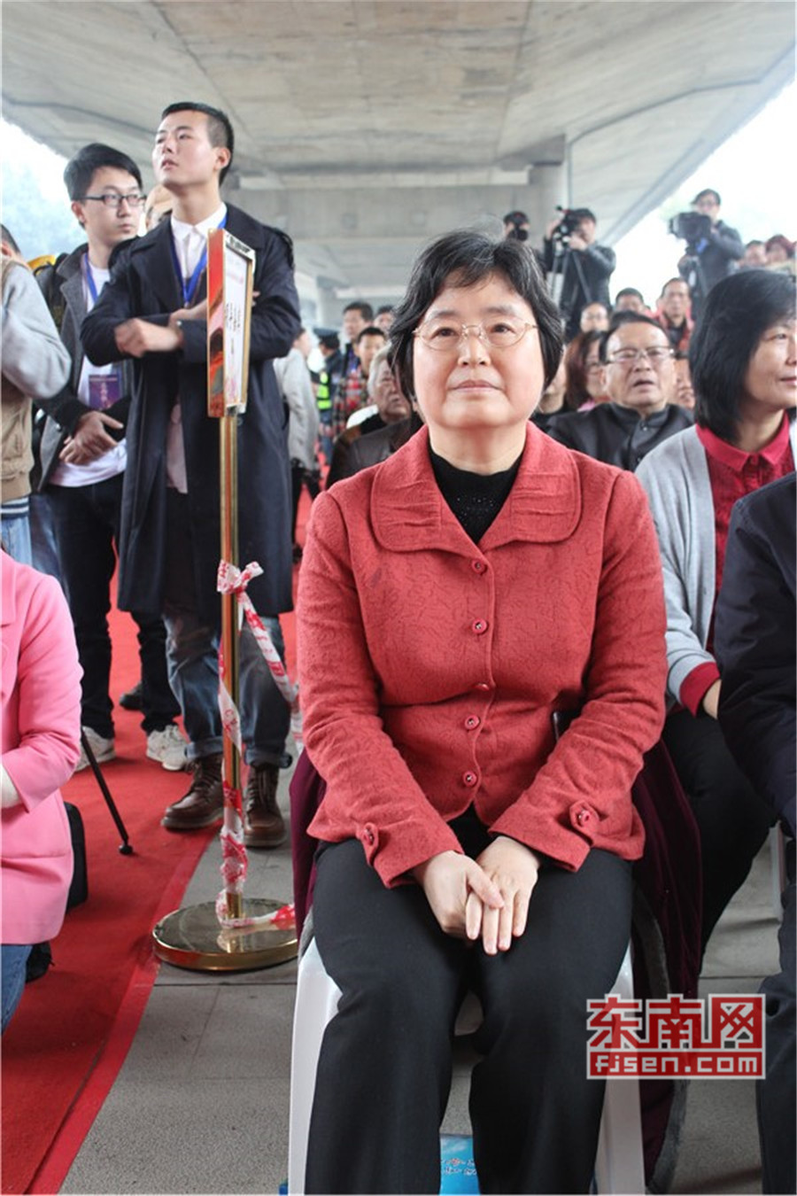 福州市委常委,市宣传部长,市总工会主席何静彦出席开幕式