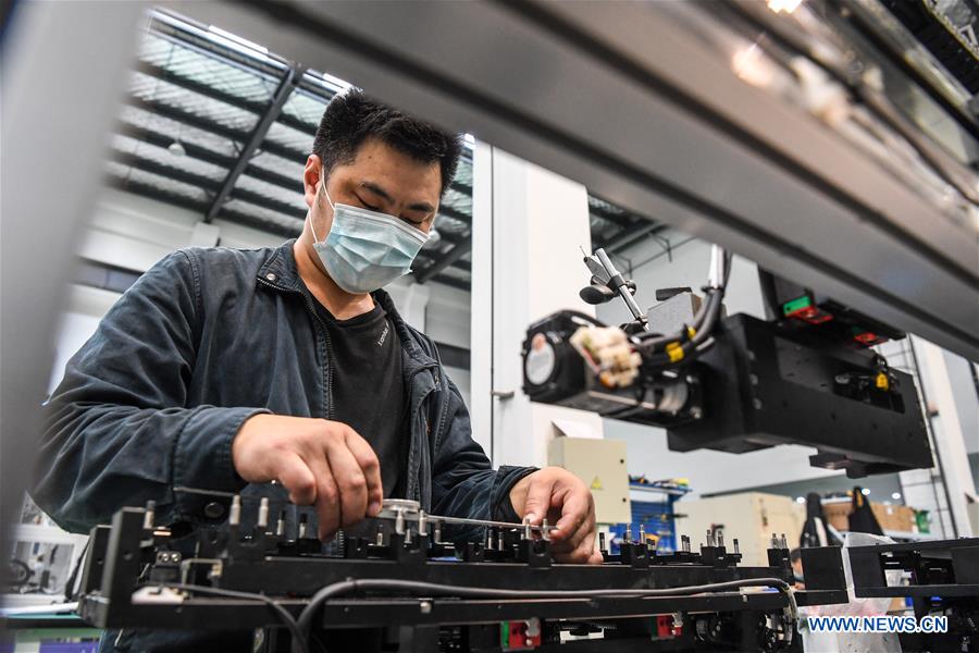 CHINA-JIANGSU-SUQIAN-LASER INDUSTRY (CN)