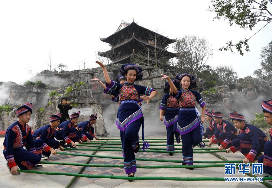 （社会）（2）第十二届中国（南宁）国际园林博览会开幕